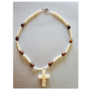 Lee Sands fresh Pearl Cross Pendant Necklace Religious NEW